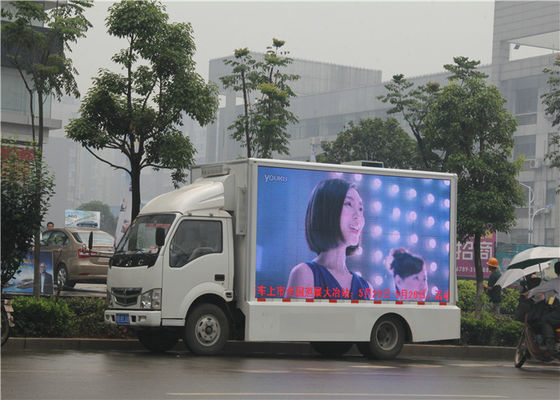 le camion mobile de 8000cd/m2 3000Hz affichage à LED la haute résolution polychrome